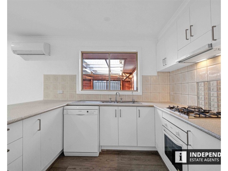 14 Woodlea Crescent, Craigieburn VIC 3064