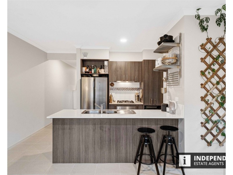 9 Bluestone Street, Pakenham VIC 3810