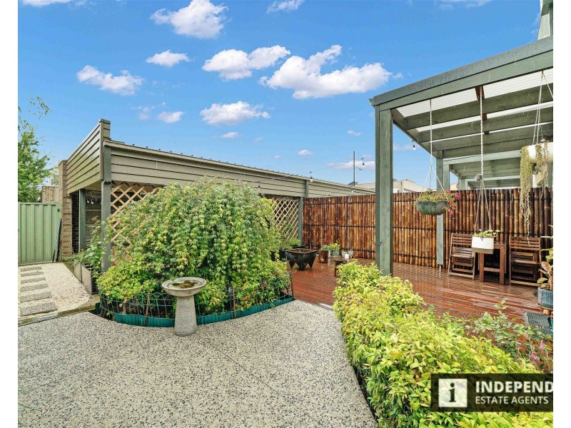 9 Bluestone Street, Pakenham VIC 3810