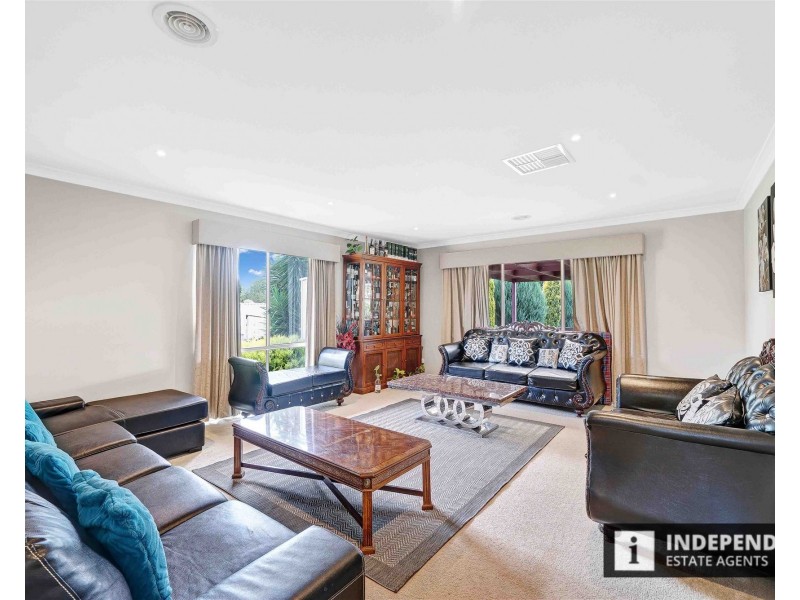 39  Croxton Drive, Kurunjang VIC 3337