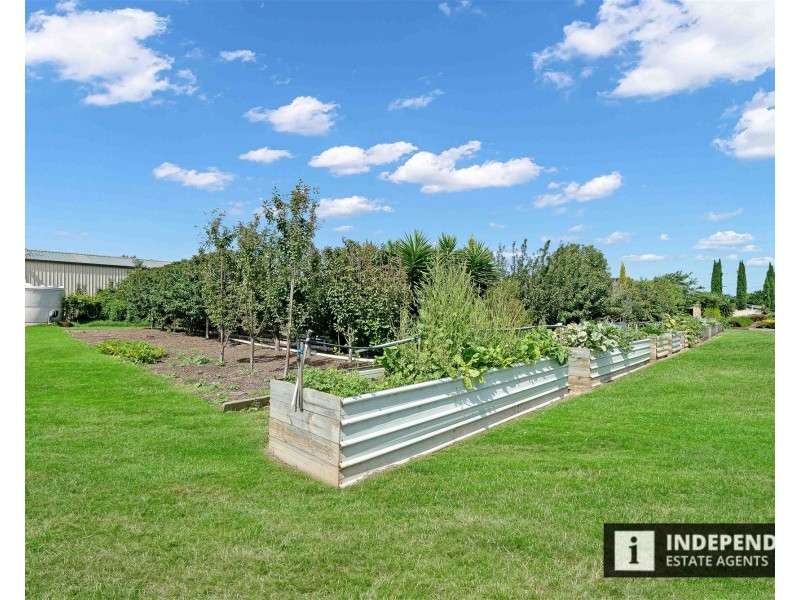 39  Croxton Drive, Kurunjang VIC 3337