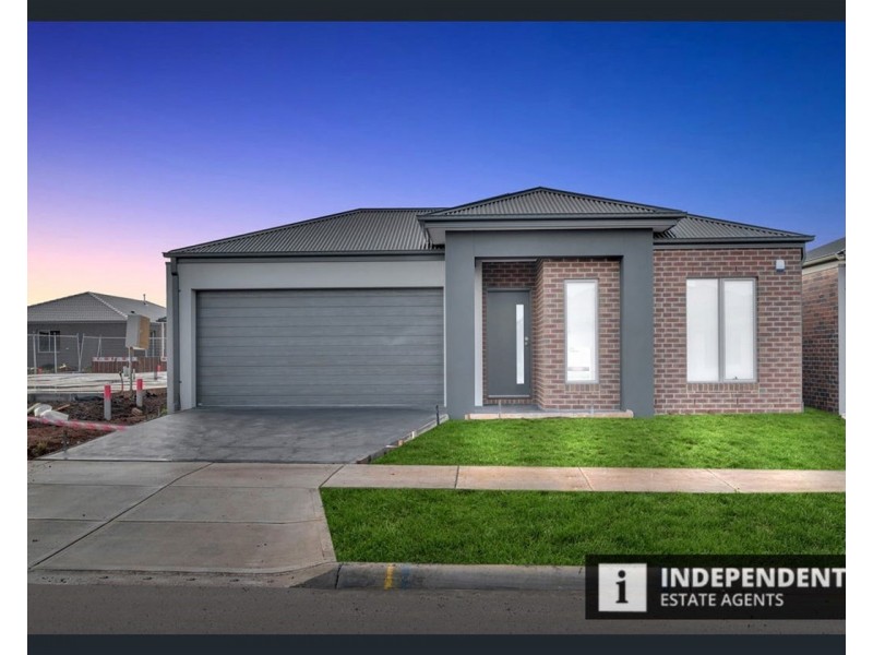 29 McCulloch Street, Melton South VIC 3338