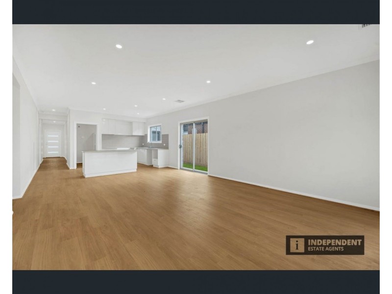 29 McCulloch Street, Melton South VIC 3338