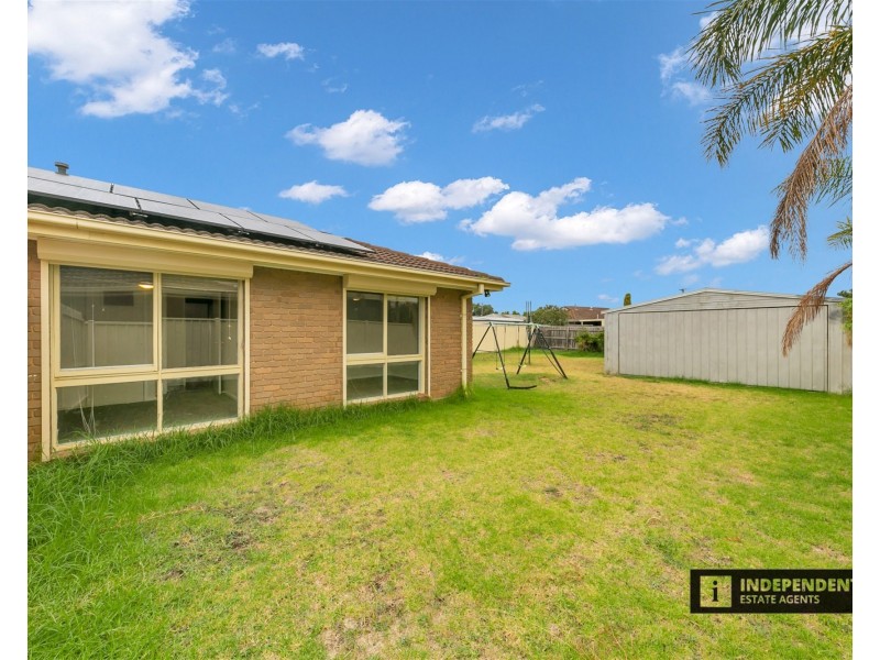 24 Childs Street, Melton South VIC 3338