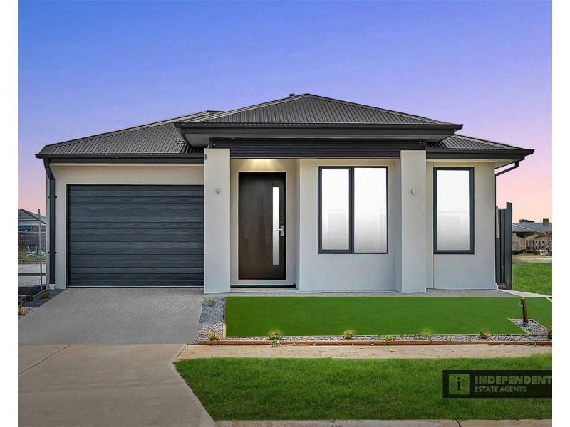 17  Songlark Street, Melton South VIC 3338