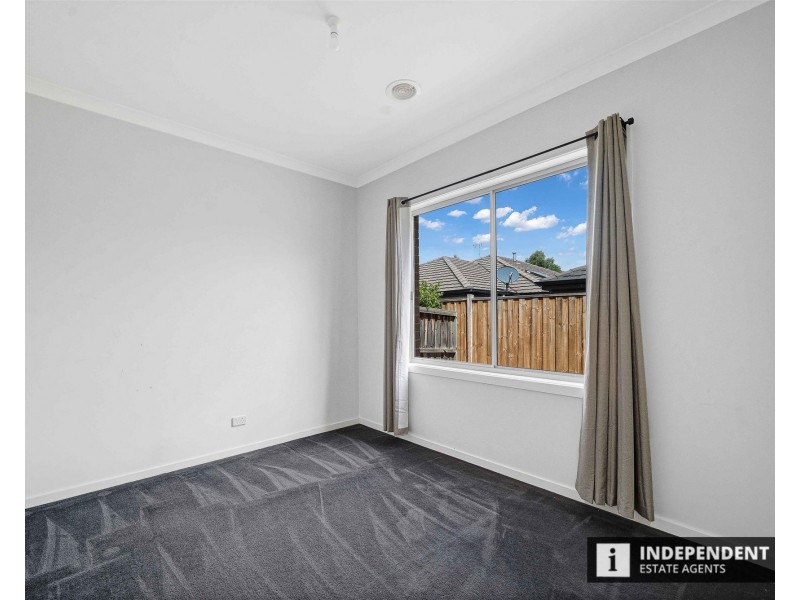 2 Citreus  Circuit, Brookfield VIC 3338