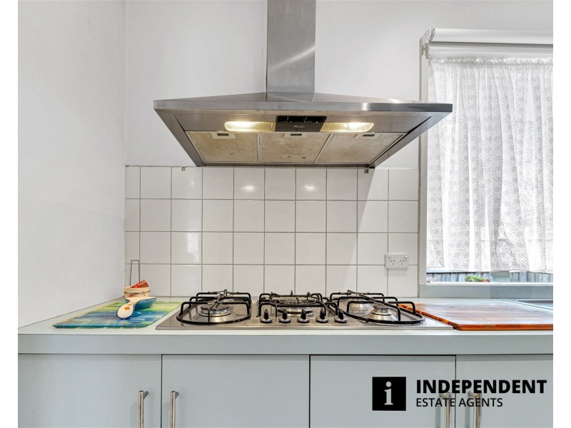 12 Mayruck Rise, Hampton Park VIC 3976