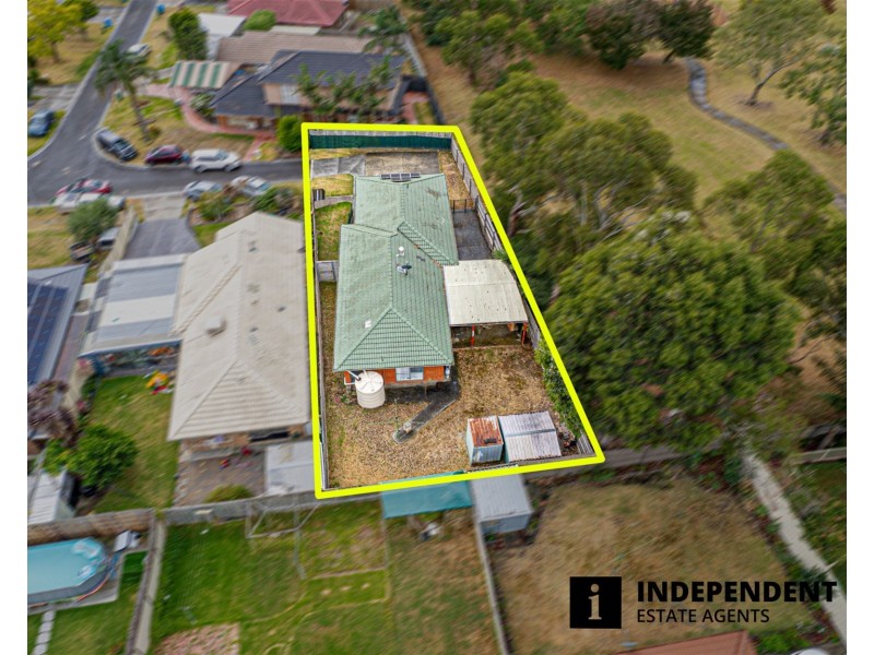 12 Mayruck Rise, Hampton Park VIC 3976