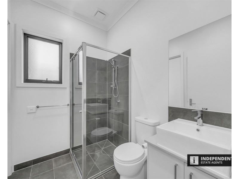 56 Claudia Crescent, Kurunjang VIC 3337