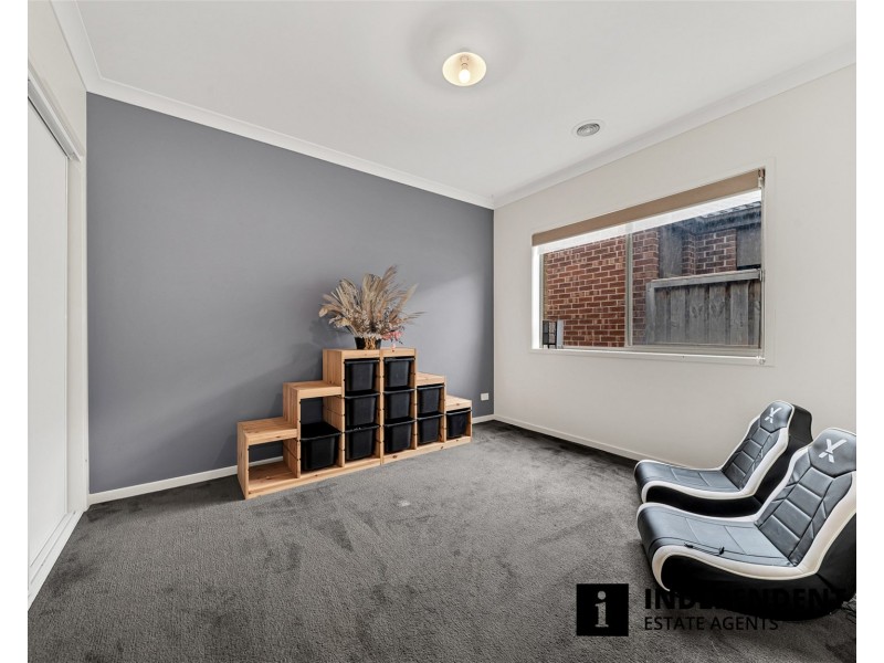 16 Bellman Avenue, Clyde VIC 3978