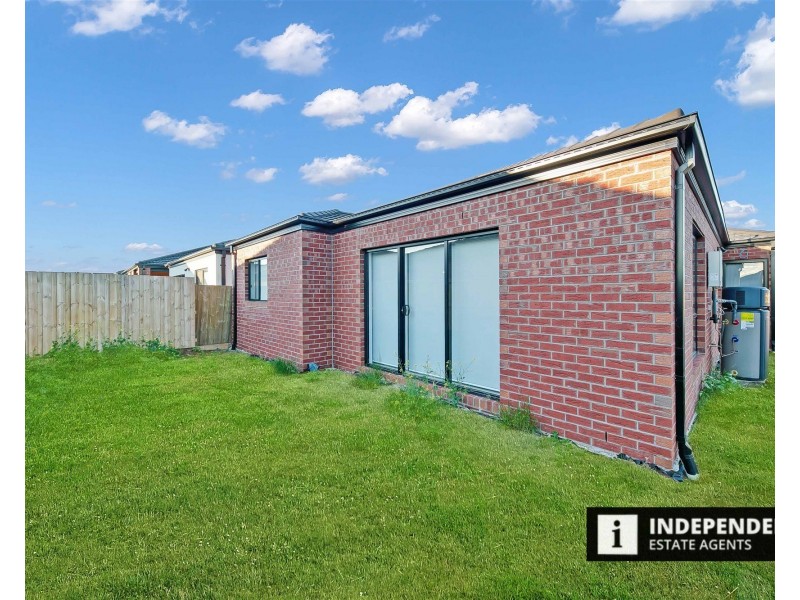 9 Solera Street, Brookfield VIC 3338