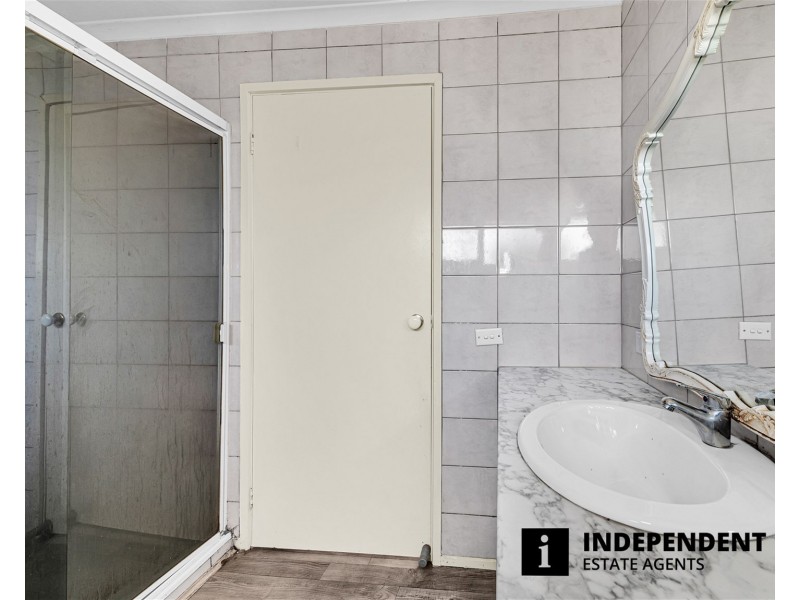 21 Robert Molyneux Avenue, Endeavour Hills VIC 3802