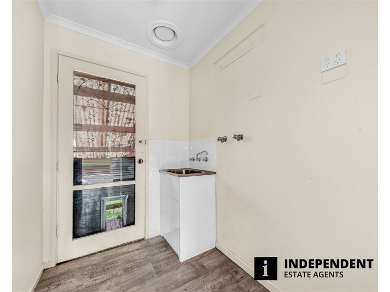 21 Robert Molyneux Avenue, Endeavour Hills VIC 3802