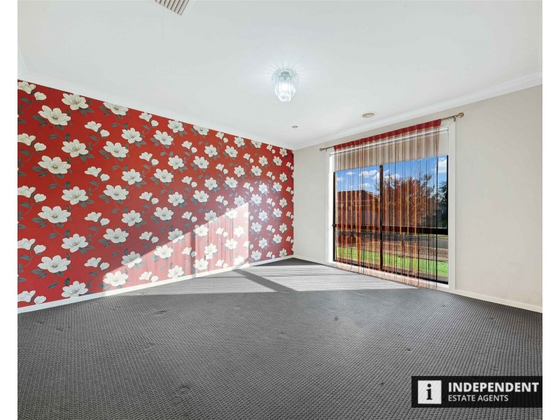 4 Crestwood Way, Brookfield VIC 3338