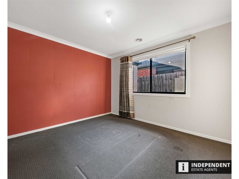 4 Crestwood Way, Brookfield VIC 3338