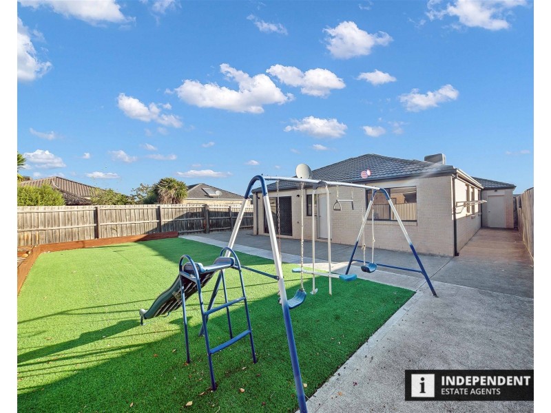 4 Crestwood Way, Brookfield VIC 3338