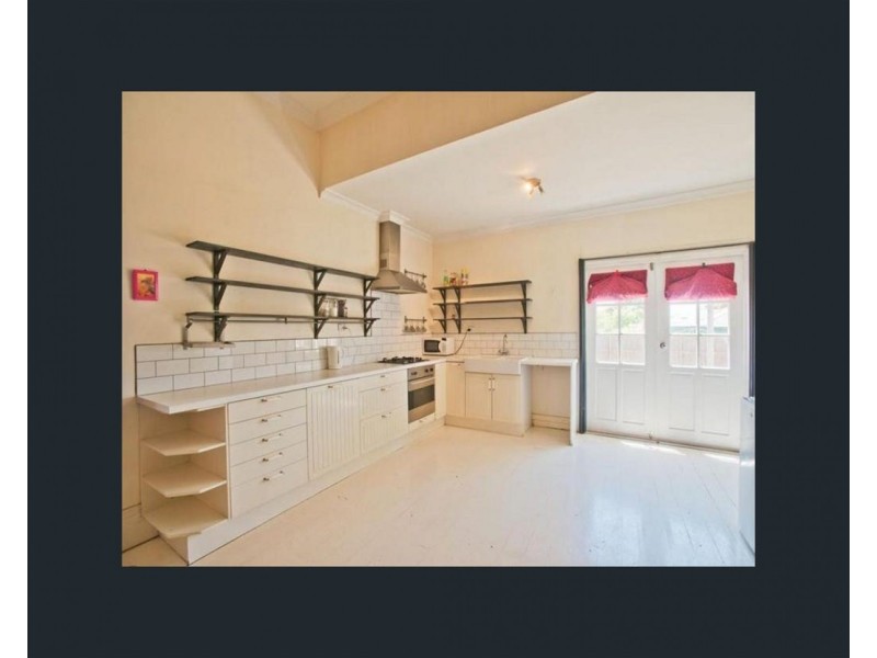 8 Exford Road, Melton South VIC 3338