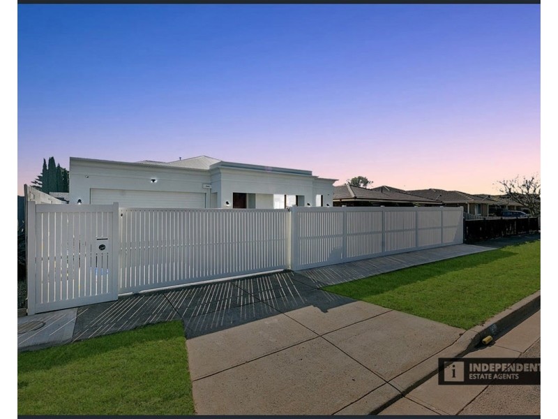 27 Wills Road, Melton South VIC 3338