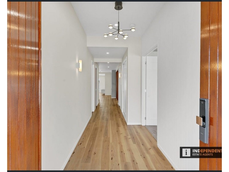 27 Wills Road, Melton South VIC 3338