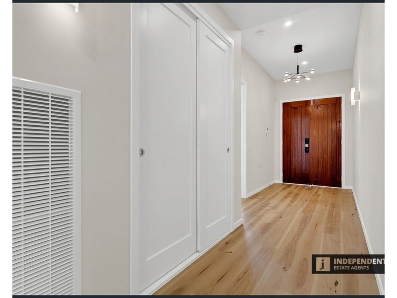 27 Wills Road, Melton South VIC 3338