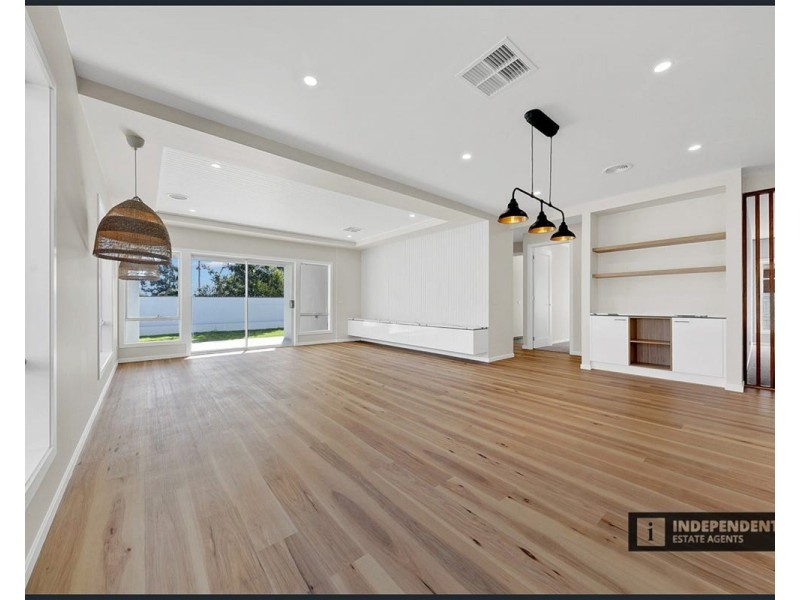 27 Wills Road, Melton South VIC 3338