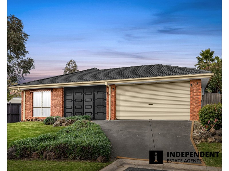 6 Malfoy Mews, Cranbourne West VIC 3977