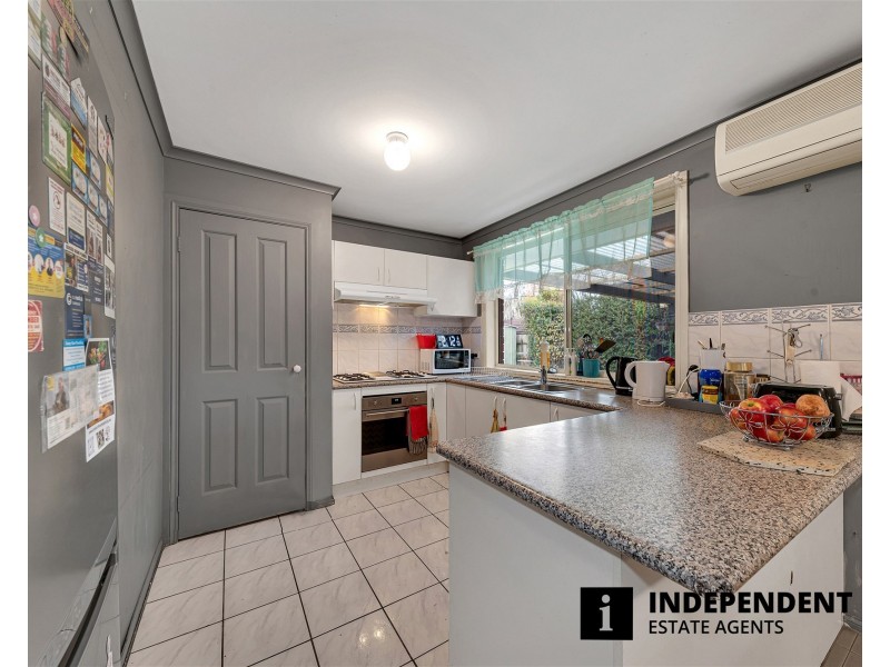 6 Malfoy Mews, Cranbourne West VIC 3977