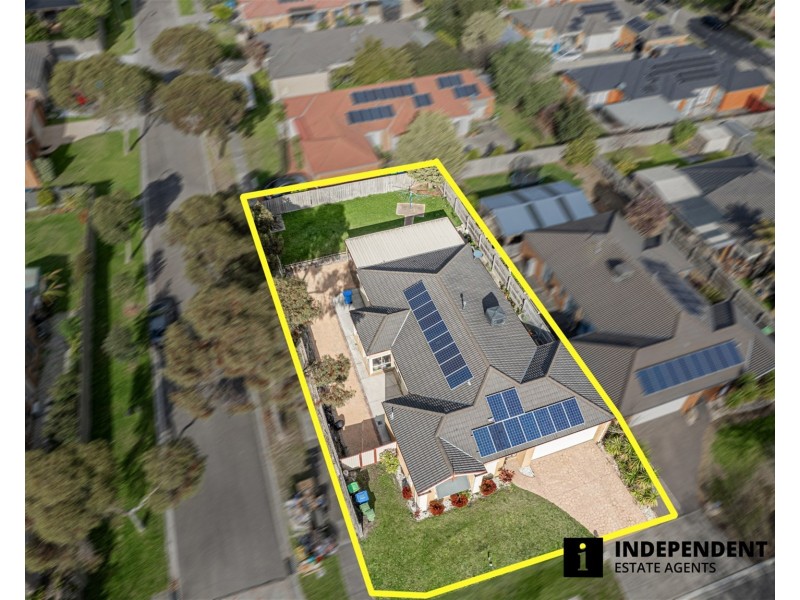 29  Silver Creek Drive, Lynbrook VIC 3975