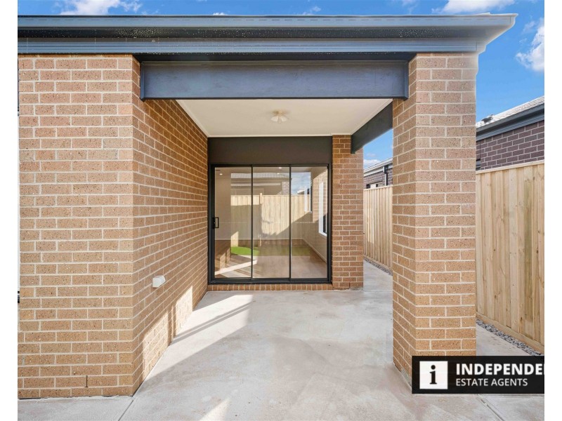 28  Bonito Street, Melton South VIC 3338