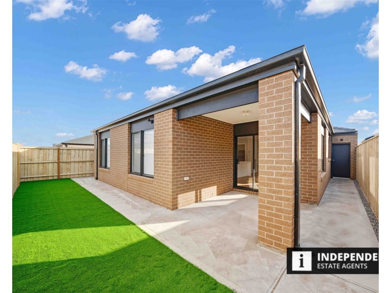 28  Bonito Street, Melton South VIC 3338