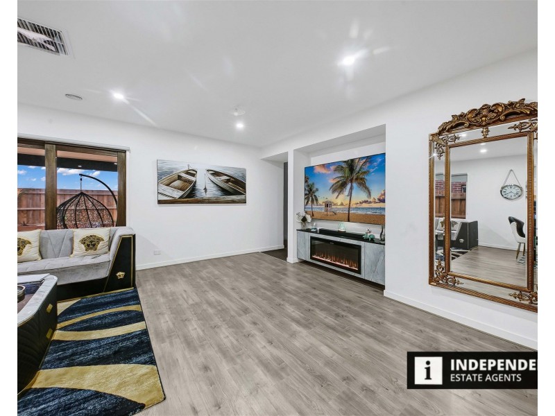 69 Hawkestone Street, Melton South VIC 3338