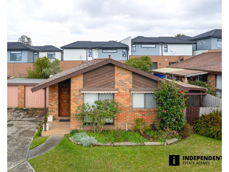 3/23 Princes Highway, Pakenham VIC 3810