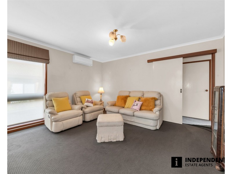 3/23 Princes Highway, Pakenham VIC 3810