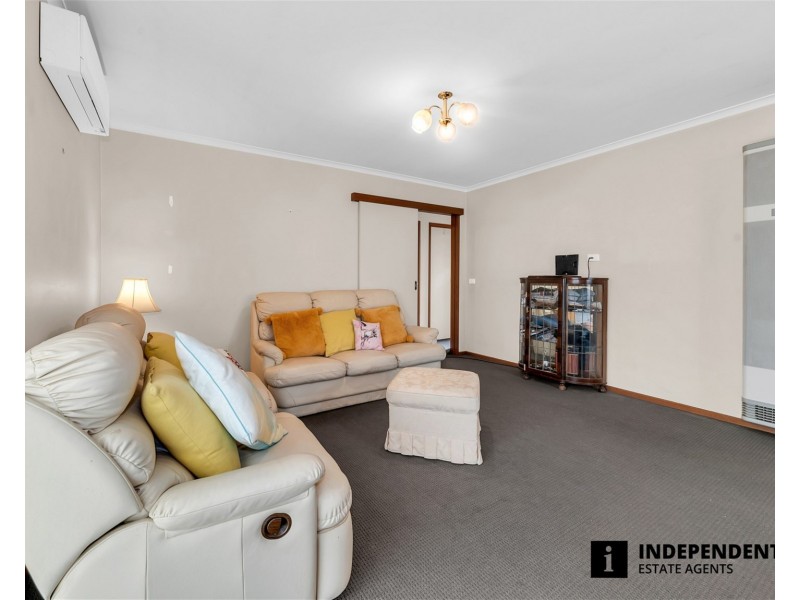 3/23 Princes Highway, Pakenham VIC 3810