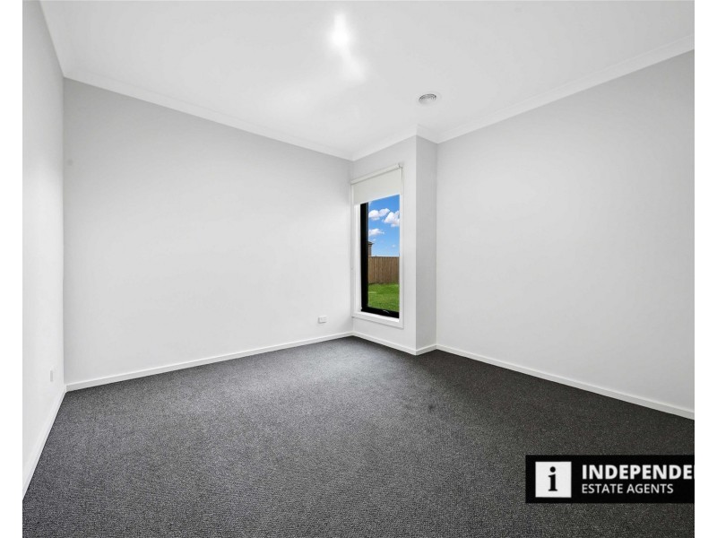 9 Solera street, Brookfield VIC 3338
