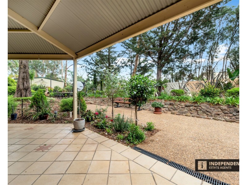 8  Kororoit Court, Kurunjang VIC 3337