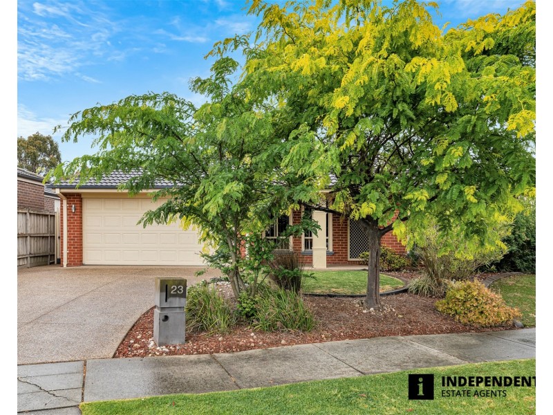 23 Donohue Street, Cranbourne East VIC 3977