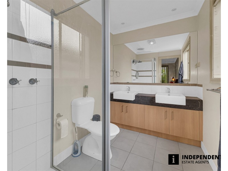 23 Donohue Street, Cranbourne East VIC 3977