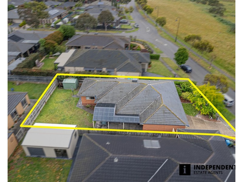 23 Donohue Street, Cranbourne East VIC 3977