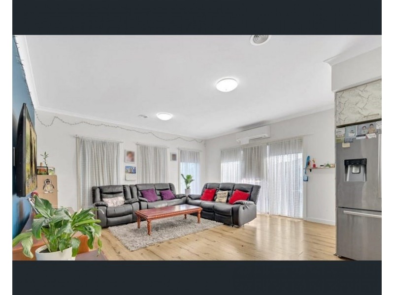 18  Lam Way, Brookfield VIC 3338