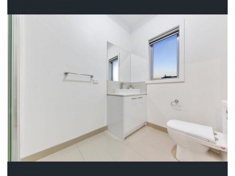 18  Lam Way, Brookfield VIC 3338