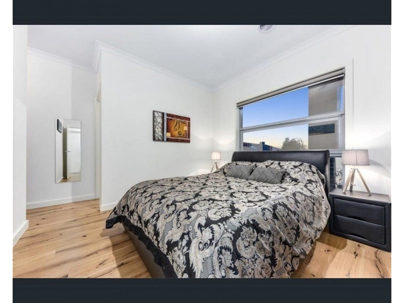 18  Lam Way, Brookfield VIC 3338