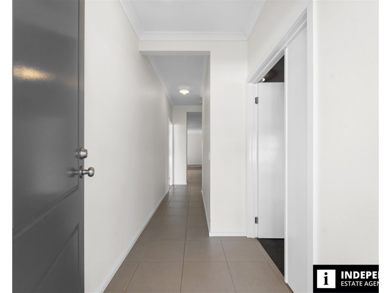 12 TARNAGULLA ST, Eynesbury VIC 3338