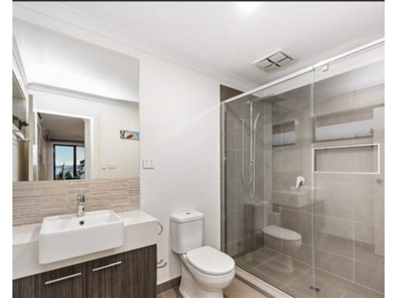 10 Westbury Ave, Rockbank VIC 3335