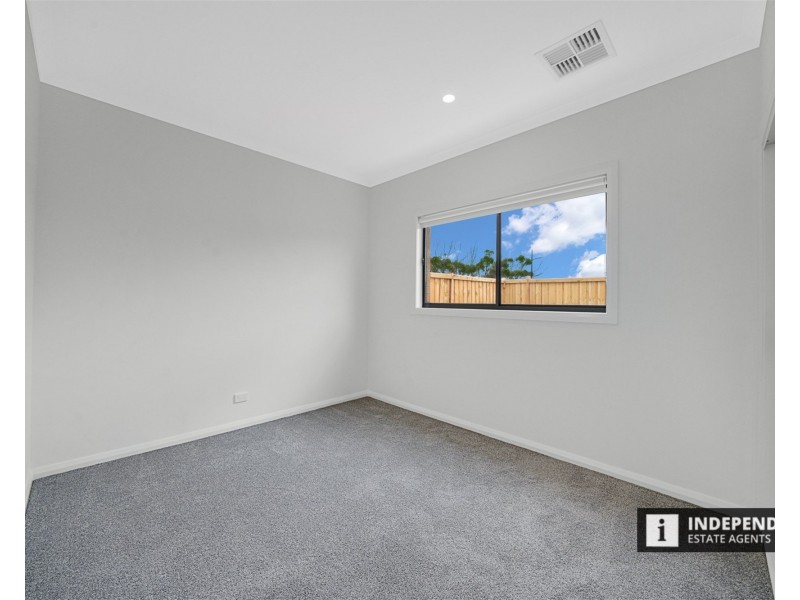 17 Belle-Fleur Way, Brookfield VIC 3338