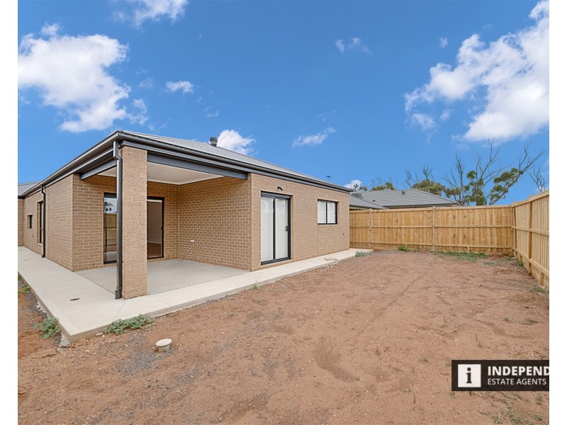 17 Belle-Fleur Way, Brookfield VIC 3338