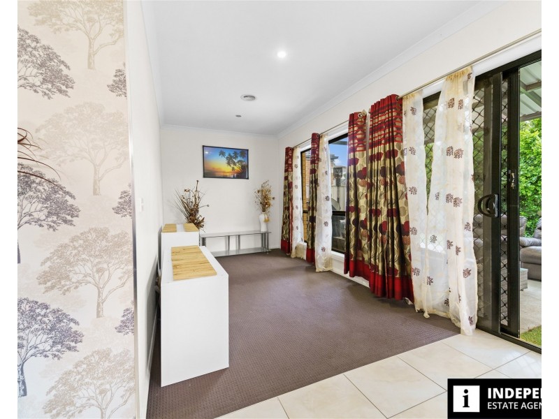 7  Red Fox Boulevard, Brookfield VIC 3338