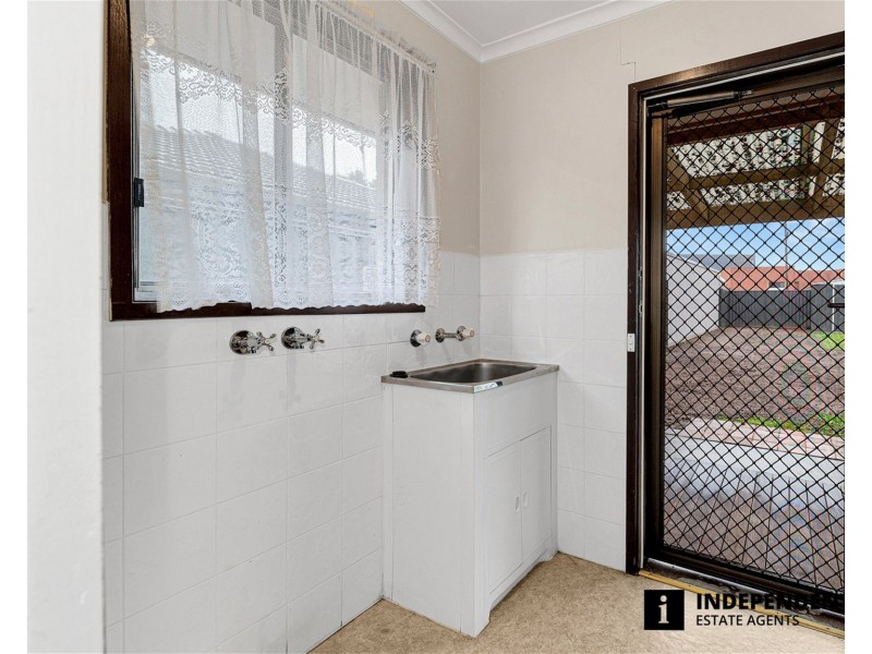 36 Marklin St, Cranbourne VIC 3977