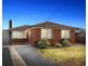 1 Bennett St, Melton South VIC 3338