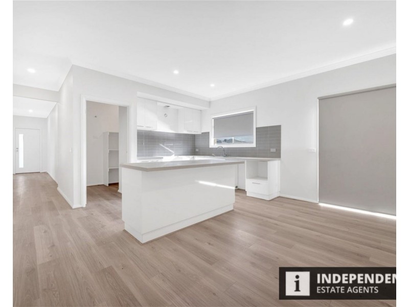 13 Kallara Road, Brookfield VIC 3338